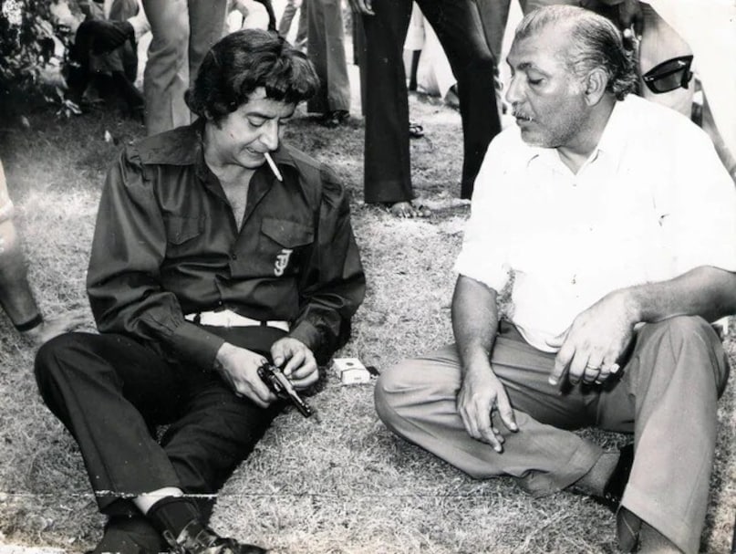 But when the film was halfway through, producer Nariman Irani passed away. While he was working as a cinematographer on the set of Karishma Kudrat Ka at Bombay Talkies studio inside a dilapidated structure in 1977, a portion of the roof collapsed, and Irani was critically injured in the accident. Despite medical efforts, he succumbed to his injuries shortly after.