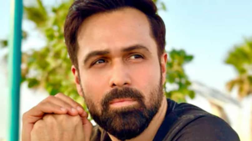 Still not there? Well, the actor is none other than Emraan Hashmi, a performer with deep roots in Bollywood. Emraan is the cousin of top Bollywood actresses Alia Bhatt and Pooja Bhatt, as well as actor Rahul Bhatt. This connection comes from his grandmother, Purnima Das, who was the sister of Mahesh Bhatt and Mukesh Bhatt’s mother, making the filmmakers his uncles.