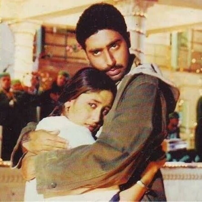 And honestly, who doesn’t love coming across rare and unseen pictures of their favourite stars? From former celebrity couples who have since gone their separate ways to candid glimpses from the early lives of today’s biggest names, and even throwbacks of stars who are now parents, these images feel like time capsules. We’ve curated a collection of such hidden gems featuring Bollywood icons, including Shah Rukh Khan, Kareena Kapoor, Abhishek Bachchan, Alia Bhatt, Katrina Kaif, Ajay Devgn, Kajol, Preity Zinta, and more. 