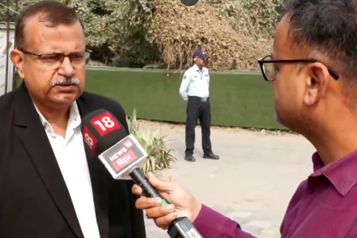 क्राइम सीन से छेड़छाड़, बेडशीट धुल गयी, सबूत मिटाए गए और अब CBI का 'दिखावा'... वकील ने खोले कई राज!