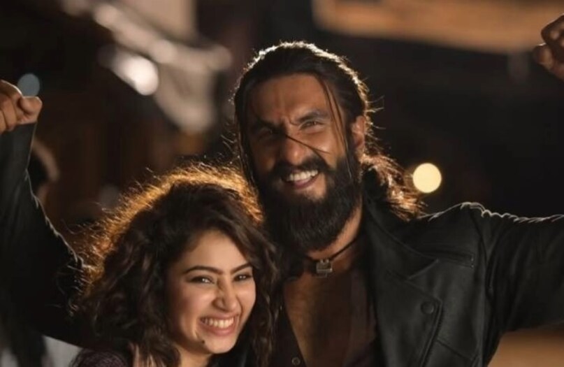 dhurandhar box office, dhurandhar box office records, ranveer singh, akshaye khanna, dhurandhar worldwide box office collection, धुरंधर बॉक्स ऑफिस, धुरंधर बॉक्स ऑफिस रिकॉर्ड्स, धुरंधर बॉक्स ऑफिस वर्ल्डवाइड, धुरंधर बॉक्स ऑफिस लेटेस्ट न्यूज