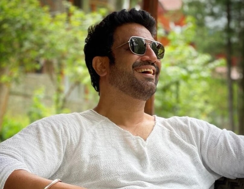 sharad kelkar, sharad kelkar, kareena kapoor hulchul, sharad kelkar tv shows, taskaree series, taskaree trending on ott netflix, करीना कपूर, शरद केलकर, शरद केलकर टीवी शोज, तस्करी नेटफ्लिक्स, तस्करी ओटीटी 