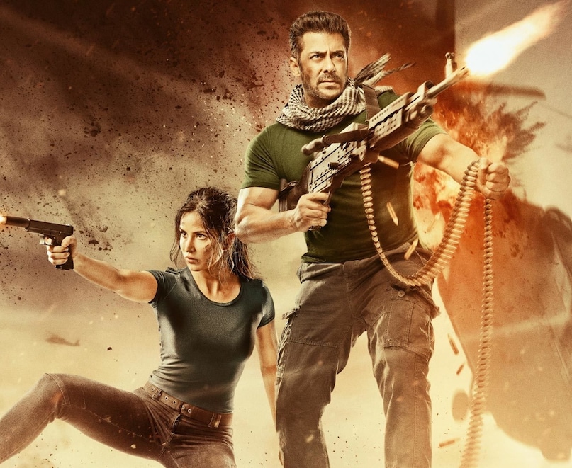 Bollywood Christmas Box Office Hits, Top 10 Christmas Releases Bollywood, Dangal vs Tiger Zinda Hai Collection, SRK King Release Expectation, Aamir Khan Christmas Movie Success, क्रिसमस ब्लॉकबस्टर फिल्में, बॉलीवुड बॉक्स ऑफिस रिकॉर्ड, आमिर खान की दंगल कमाई, शाहरुख खान की किंग फिल्म, दिसंबर की सबसे ज्यादा कमाई वाली फिल्में Bollywood Christmas Box Office Hits, Top 10 Christmas Releases Bollywood, Dangal vs Tiger Zinda Hai Collection, SRK King Release Expectation, Aamir Khan Christmas Movie Success, क्रिसमस ब्लॉकबस्टर फिल्में, बॉलीवुड बॉक्स ऑफिस रिकॉर्ड, आमिर खान की दंगल कमाई, शाहरुख खान की किंग फिल्म, दिसंबर की सबसे ज्यादा कमाई वाली फिल्में