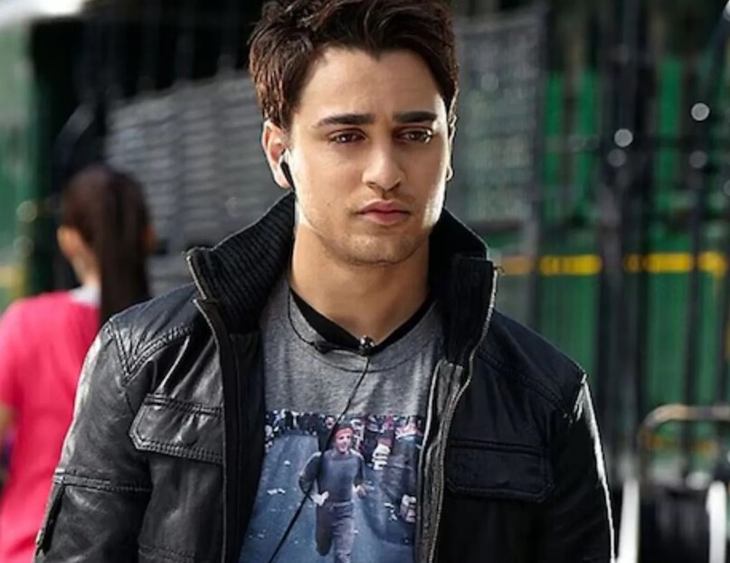 Imran Khan Comeback Happy Patel, Imran Khan Jaane Tu Ya Jaane Na Star, Imran Khan Return to Bollywood 2026, Aamir Khan's Nephew Career Journey, Imran Khan Flop Movies, इमरान खान कमबैक फिल्म हैप्पी पटेल, जाने तू या जाने ना फेम एक्टर इमरान खान, इमरान खान की 11 साल बाद वापसी, आमिर खान के भांजे इमरान खान, इमरान खान फ्लॉप फिल्में