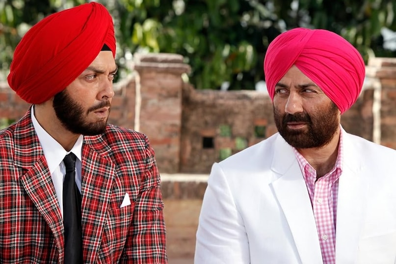 Dharmendra, Dharmendra Comedy Movie, Yamla Pagla Deewana, Deol Family Comedy Movies, Yamla Pagla Deewana Box Office Collection, धर्मेंद्र, धर्मेंद्र कॉमेडी फिल्म, यमला पगला दीवाना फिल्म, सनी देओल, बॉबी देओल