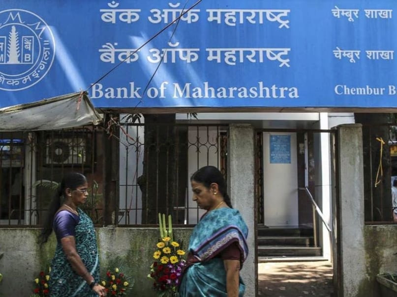 FPI MF buying stocks, Budget 2026 share news, Indian stock market Hindi, RBL Bank share analysis, Swiggy share update, Bank of Maharashtra stock, Mphasis share news, Sagility stock update, Anand Rathi Wealth share, Share market news Hindi