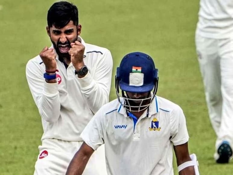 অভিমন্যু ঈশ্বরান রান আউট