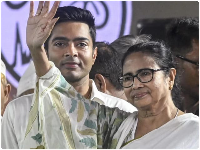 3 IAS की होनी थी ट्रांसफर, ECI ने दिया तगड़ा झटका, कल 3 बजे तक का अल्टीमेटम