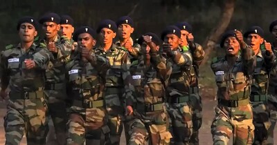 सेना ने साफ कहा है कि केवल वही अग्निवीर परमानेंट कमीशन के लिए आवेदन कर सकेंगे, जिन्होंने अपना चार साल का कार्यकाल सफलतापूर्वक पूरा किया हो.