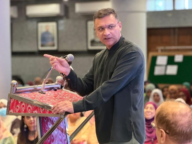 पुणे में शिंदे सेना का बड़ा दांव! उधर नागपुर की सड़कों पर फडणवीस का 'पावर शो'