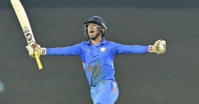 विजय हजारे ट्रॉफी के फाइनल में विदर्भ की एंट्री.