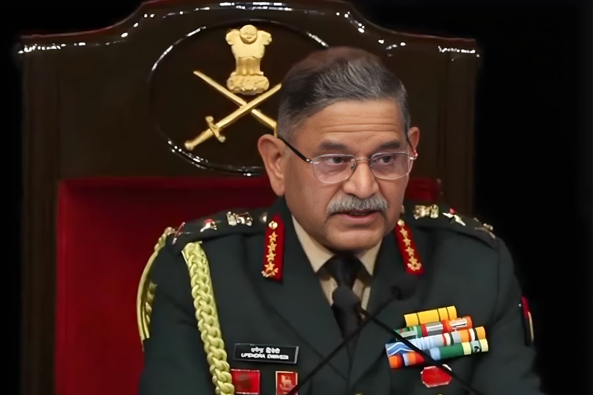 8 टेरर कैंप अब भी एक्टिव ब्रह्मोस बरसाने के बाद पाकिस्तान पर होगा एक और प्रहार सेना प्रमुख ने भरी हुंकार