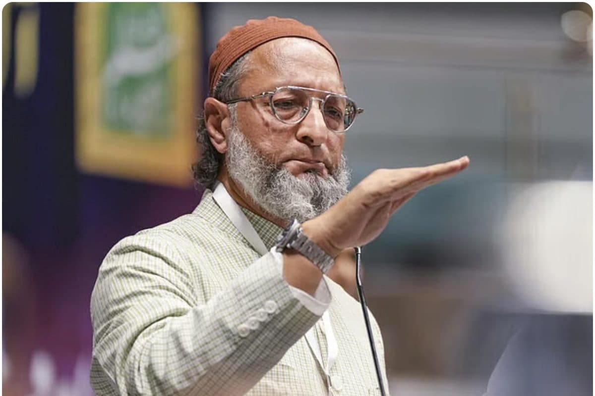 जॉर्डन और इंडोनेशिया की मुस्लिम महिलाएं... बुर्का-इस्लाम को लेकर पलटवार, शिवसेना ने बंद कर दी ओवैसी की बोलती