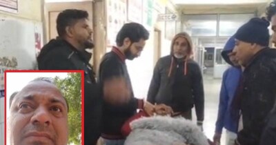 शख्स का बांसवाड़ा के महात्मा गांधी अस्पताल में इलाज चल रहा है.