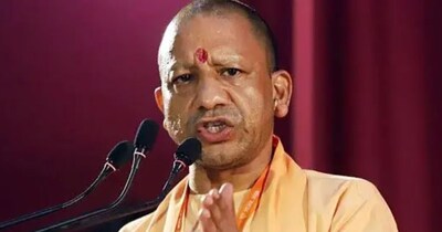 मुख्यमंत्री योगी आदित्यनाथ.