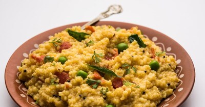 दलिया खाने से हार्ट हेल्थ बेहतर हो सकती है.