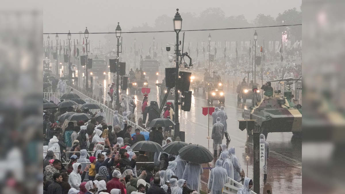 बारिश, बर्फबारी और नसें चीरतीं हवाएं… अगले 48 घंटों में ठंड का कहर, दिल्ली-NCR समेत पूरे उत्तर भारत में अलर्ट