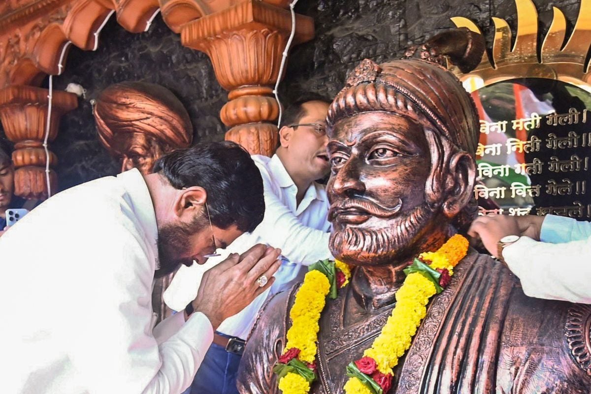 Mumbai Mayor News: BMC मेयर पर 5 स्टार होटल पॉलिटिक्स; यह शिंदे का डर या चाल? BJP की मजबूरी देख लगाया गजब दिमाग!