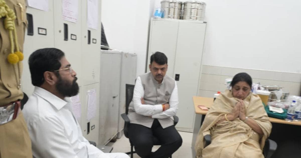 Ajit Pawar Death News LIVE: PM अजित पवार की पत्‍नी से मिलने पहुंचे फडणवीस-शिंदे, निधन पर जताया दुख