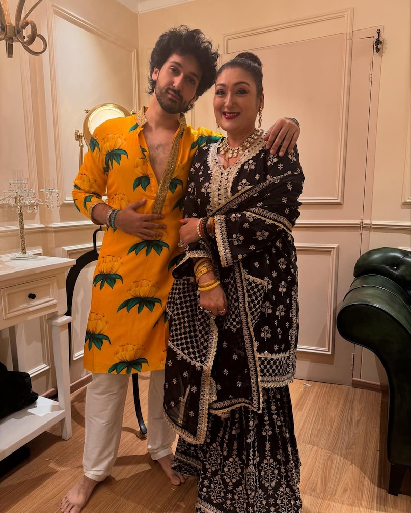 Govinda, Govinda wife, Sunita ahuja, Govinda on wife Sunita ahuja, Govinda extra marital affair, Govinda marriage life, Govinda controversy