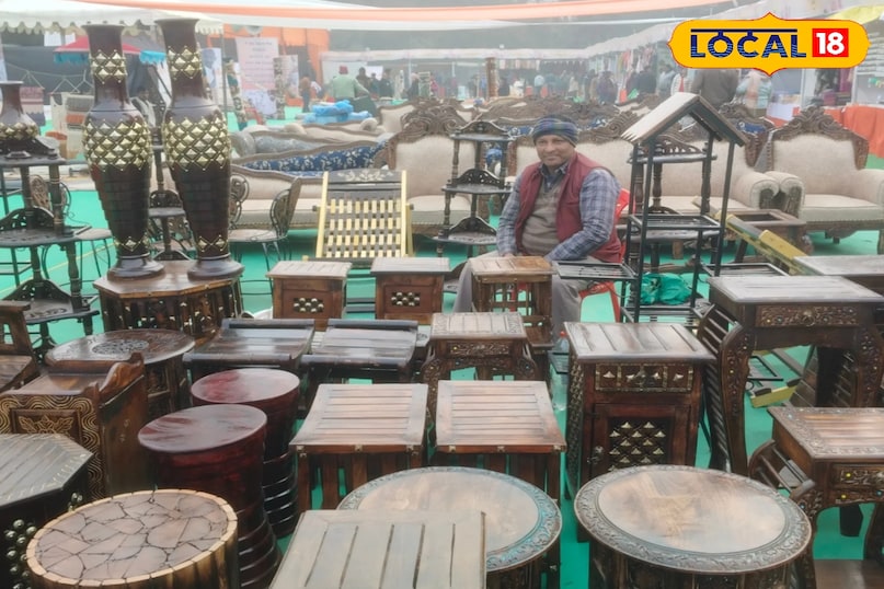 मेरठ, मेला, नववर्ष-2026, खरीदारी, खादी एवं ग्रामोद्योग विभाग, पीतल बर्तन, बनारस, साड़ी, लोकल -18,Meerut, Fair, New Year-2026, Shopping, Khadi and Village Industries Department, Brass Utensils, Banaras, Saree, Local -18