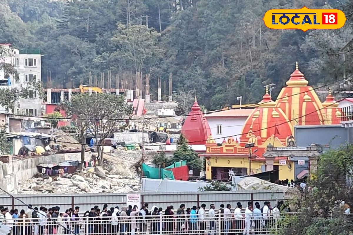 नववर्ष पर बाबा नीम करौली महाराज के चरणों में उमड़ी आस्था की अपार धारा