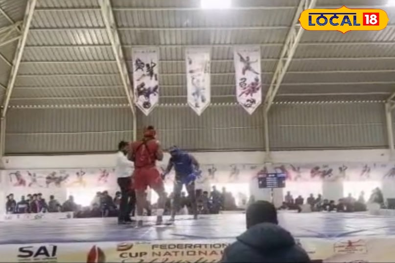 विकास यादव 