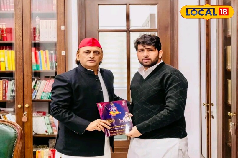 उत्तर प्रदेश, मेरठ विद्यार्थी खादी भंडार, समाजवादी पार्टी, राष्ट्रीय अध्यक्ष अखिलेश यादव, कालाकोट, पसंद, लोकल- 18,Uttar Pradesh, Meerut Student Khadi Store, Samajwadi Party, National President Akhilesh Yadav, Kalakot, Choice, Local- 18