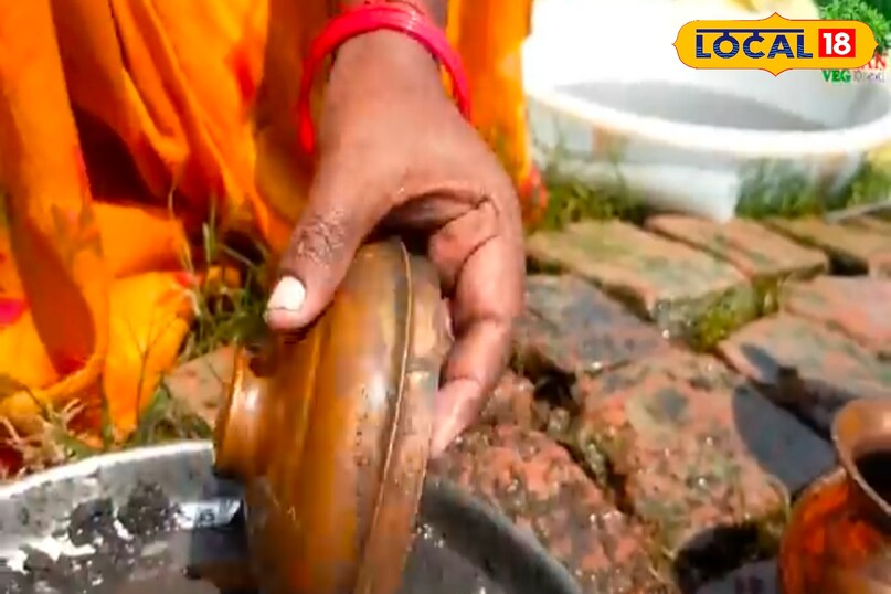 ना डिटर्जेंट पाउडर की जरूरत ना केमिकल के जरूरत l बिना पैसे खर्च किए घरों के बर्तन को चमकाये शीशे जैसे जान ले घरेलु नुकसे