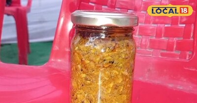 अदरक के अचार की खूब आ रही डिमांड।