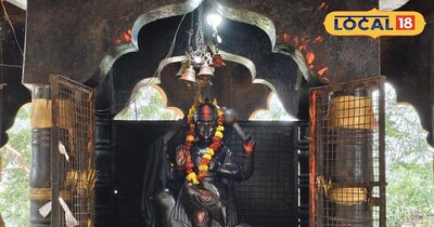 शनि मंदिर 