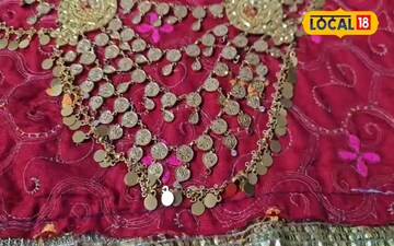 अंबाजी मंदिर में भक्त ने चढ़ाया 33 लाख का हार 