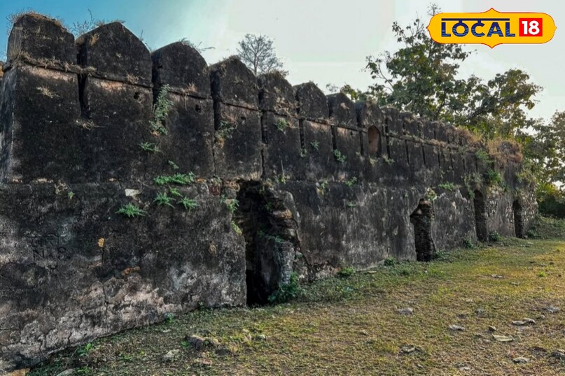 Narmada River, Joga Fort Madhya Pradesh, Historical Fort on Narmada, Fort Between Dewas and Harda,Madhya Pradesh Historical Places, Hidden Fort of Madhya Pradesh, mp tourism, local18, khargone letest news, Madhya Pradesh hindi news 