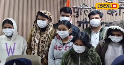 गौर सिटी सेंटर में चल रहे 'गेमिंग स्कैम' का भंडाफोड़; 'Maze se jeeto' ऐप से ठगी