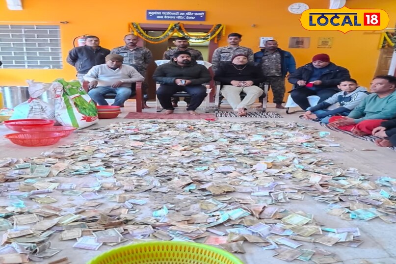 18 दानपात्र से 15 लाख से भी ज्यादा हुई मंदिर को आमदनी 