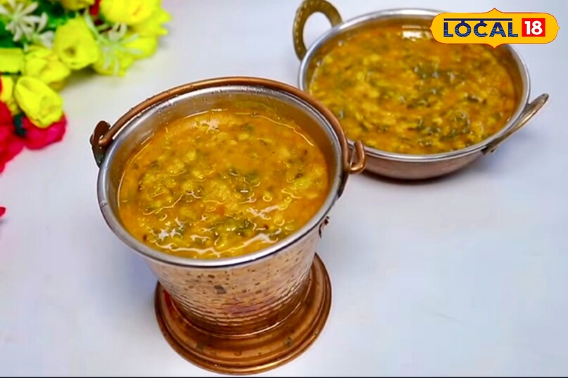 आयुर्वेद के जानकार शिव कुमार पांडे ने लोकल18 को बताया कि बथुआ में आयरन, कैल्शियम, फाइबर, विटामिन A और C भरपूर मात्रा में पाए जाते हैं. यह खून की कमी को दूर करने, हड्डियों को मजबूत बनाने और इम्यूनिटी बढ़ाने में मदद करता है, जो सर्दियों में बेहद जरूरी है.