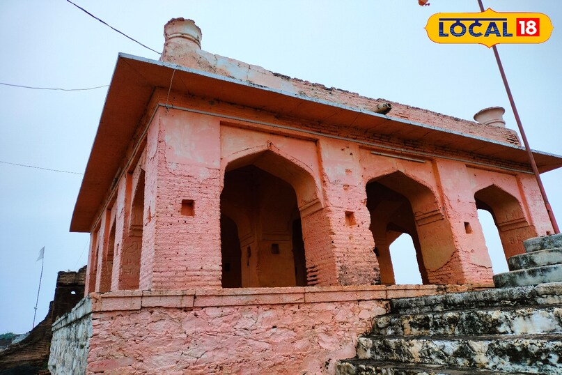 Barahdwari history, बारहद्वारी का इतिहास, Barahdwari architecture, local18, khargone letest news, Madhya Pradesh hindi news 