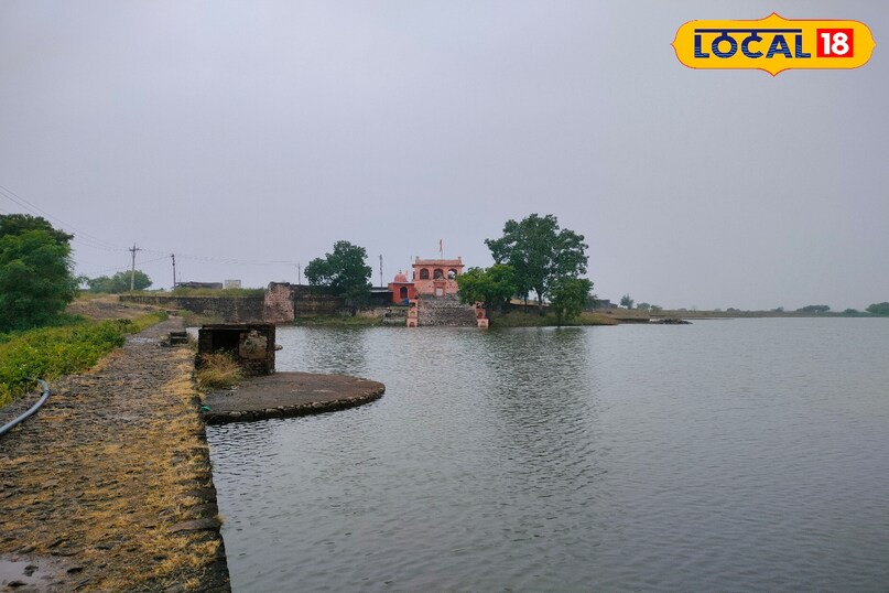 Barahdwari history, बारहद्वारी का इतिहास, Barahdwari architecture, local18, khargone letest news, Madhya Pradesh hindi news 