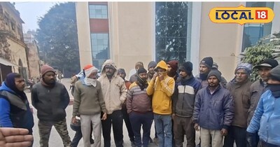 डोर टू डोर नगर निगम सफाई कर्मचारी 