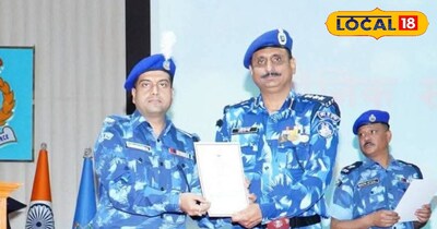 Sitamarhi's Abhimanyu Kumar Jha Honored with Service Medal for Mahakumbh 2025 Excellence