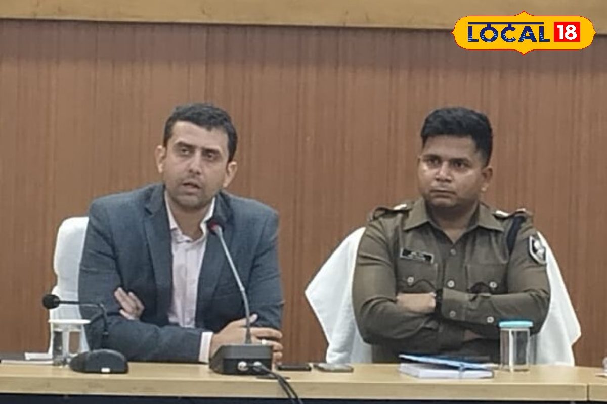 सीतामढ़ी के 8 केंद्रों पर दो पालियों में होगी दारोगा भर्ती परीक्षा प्रशासन ने छात्रों से की यह अपील