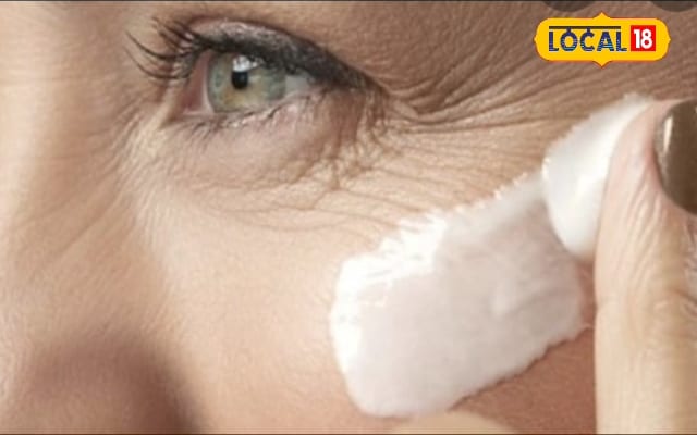 बढ़ती उम्र की झुर्रियों पर लगेगा ब्रेक जानें सस्ता और आसान घरेलू उपाय