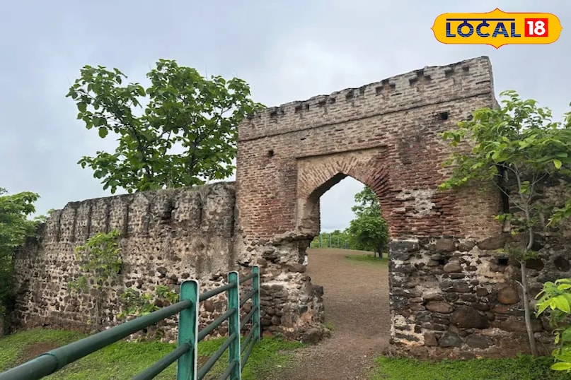 old indore fort
