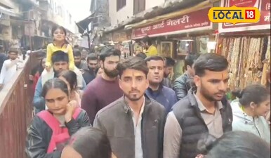 श्रद्धालुओं को वृंदावन की संकरी गलियों के कारण भारी परेशानी 