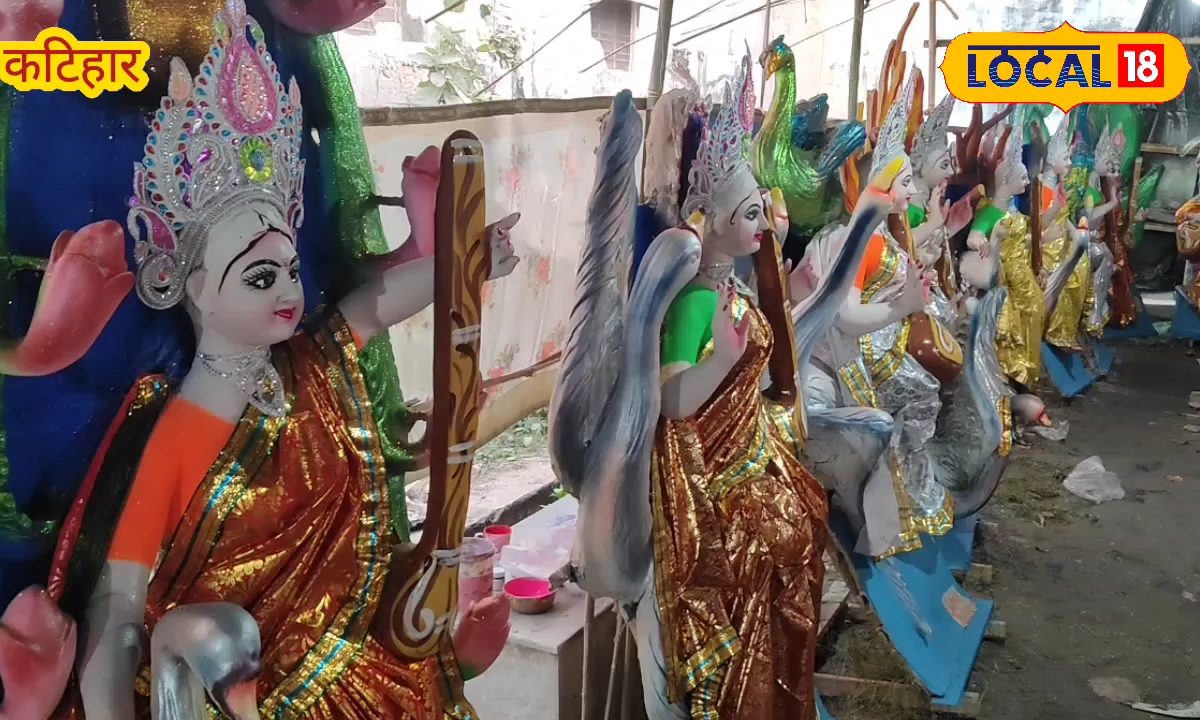 सरस्वती पूजा में कटिहार के मूर्तियों की धूम, सीमांचल से बंगाल तक डिमांड