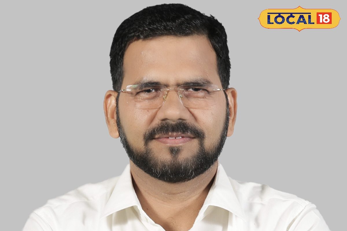 JEE Main Exam: सुबह कैमिस्ट्री और फिजिक्स ने बढ़ाई टेंशन मैथ्स रही बेहद लेन्दी छात्रों ने बताए एक्सपीरियंस