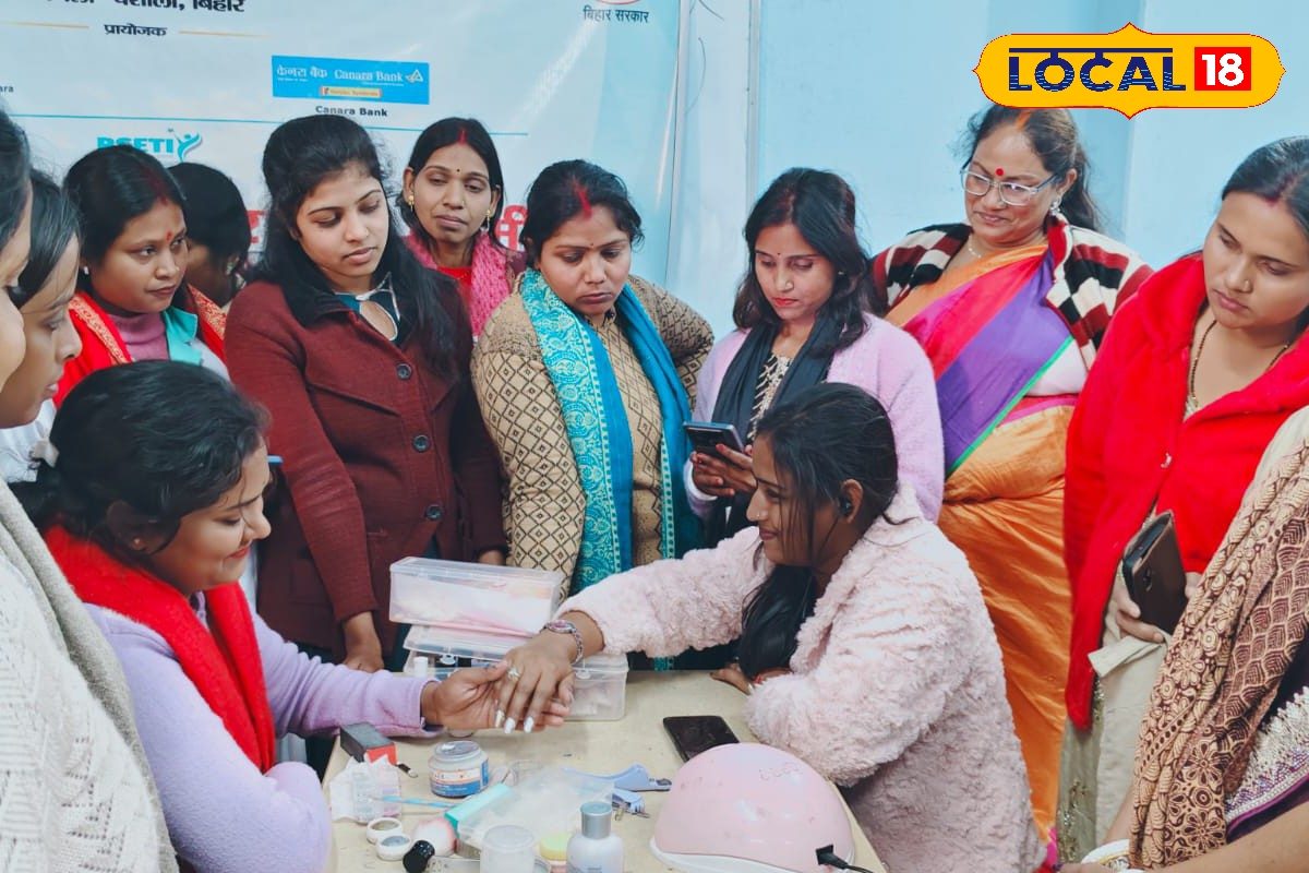 महिला उद्यमिता को बढ़ावा देने के लिए यह संस्थान फ्री में दे रहा ब्यूटी पार्लर का प्रशिक्षण, कम पूंजी में शुरू कर सकेंगी व्यवसाय