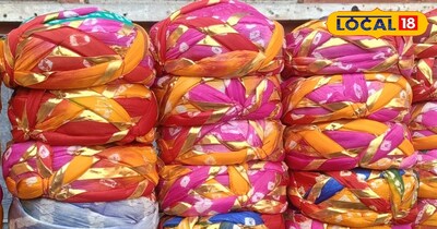 जयपुर के चारदीवारी बाजार में तैयार होते हैं साफे और पगड़ियां। 