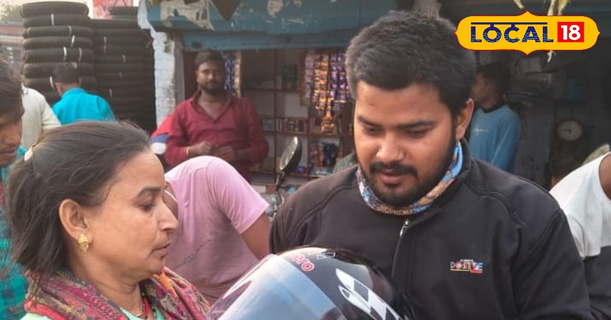 Ayodhya Road Safety: कौन है रितेश दास? जो फ्री में देते हैं हेलमेट, सड़क दुर्घटना में घायल को खुद के वाहन से पहुंचाते हैं अस्पताल