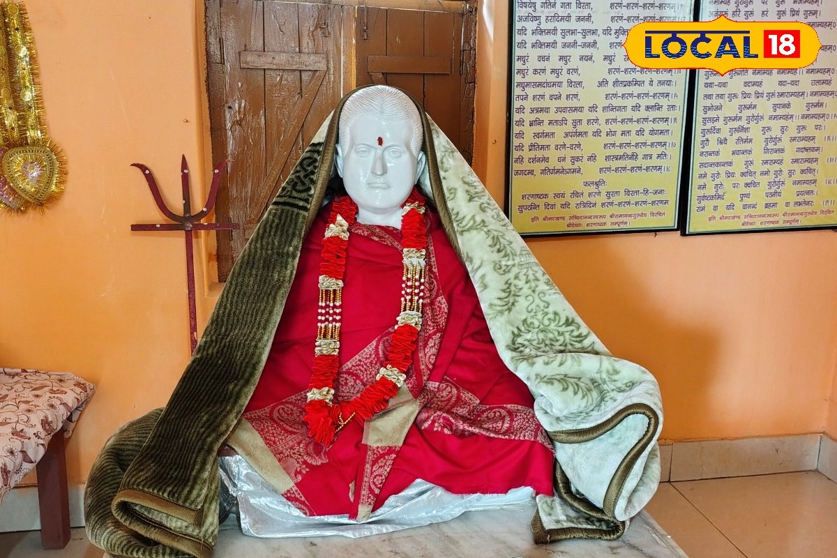 रामानन्द शास्त्री के मूर्ति स्थापित करने के पीछे है रोचक कहानी, भक्त देते हैं भगवान का दर्जा